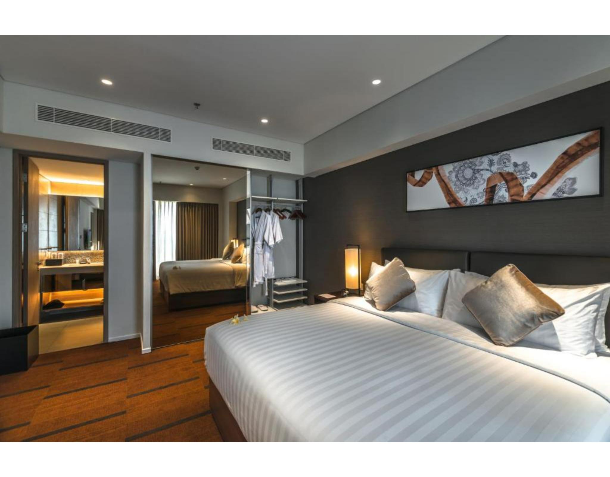 Oakwood Hotel & Residence Surabaya Luaran gambar
